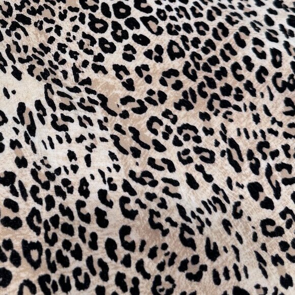 Chico's Brigitte Leopard Print Cropped Pants, Sz 2 - Picture 7 of 7